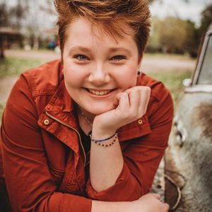 Meet your Posher, Lacey